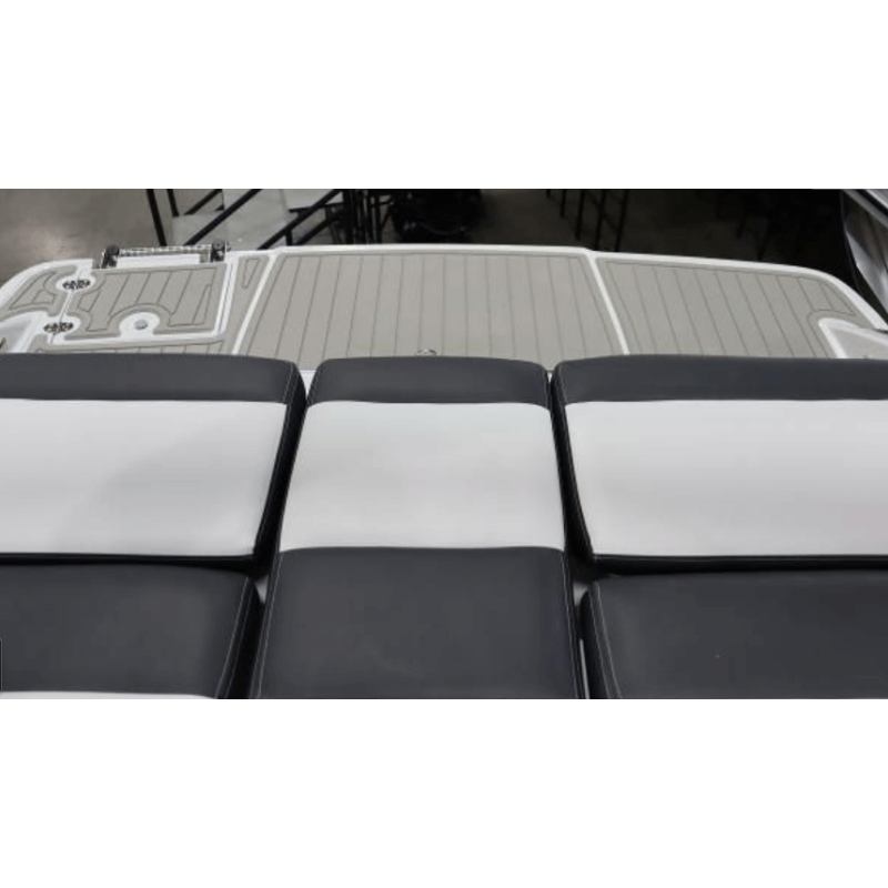 Stock New Crownline 220 SS22 Extra - Image 7