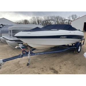 Pre-Owned 2003 Four Winns 180 F/S 4.3L